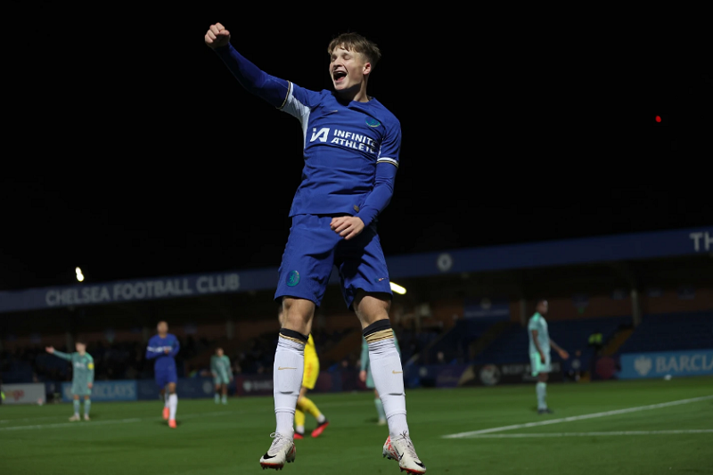 chelsea-hoan-tat-thuong-vu-cho-muon-tai-nang-tre-doi