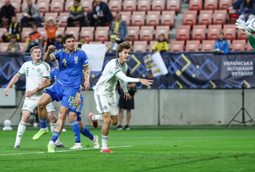 Ukraine vs Bắc Ireland (01:45 – 03/10)